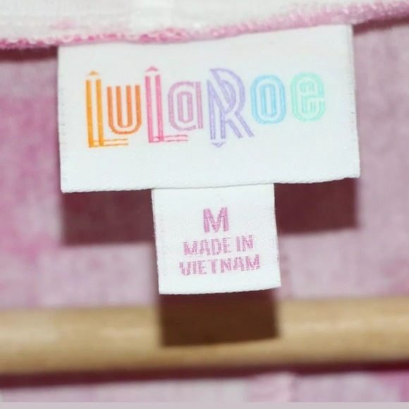 🚫SOLD🚫LuLaRoe Breast Cancer Awareness Amber M - Picture 4 of 8